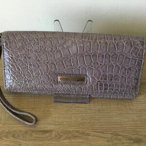 Kenneth Cole Reaction Purplish/Gray Crocodile Embossed Wristlet Clutch EUC